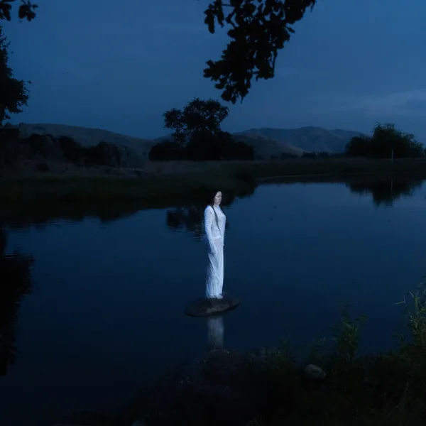 I Saw the Mountains — Noah Cyrus